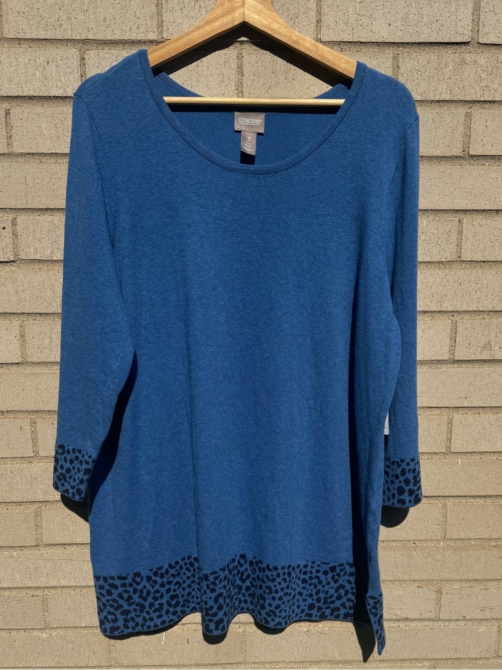 Chico's Deep Blue Scoop Neck Long Sleeve Top Leopard Print Accent Hem XL size 3
